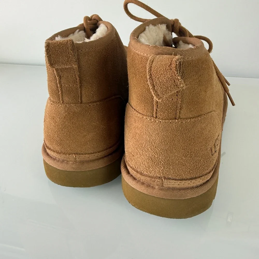 UGG Neumel Chukka Boots Mens Size 12 Chestnut Suede‎ Lace Up 3236